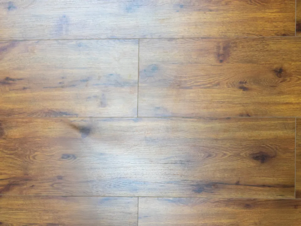 Textura del piso Duncan, Laminado Hydrocore 9 mm