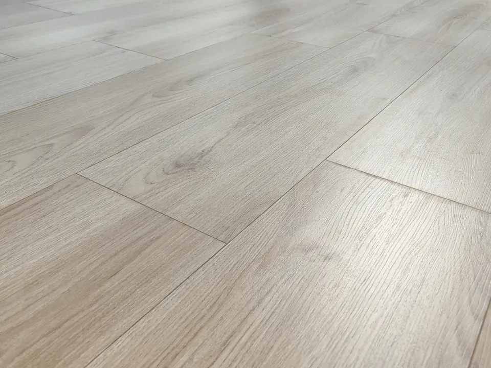 Textura del piso Sauce, Laminado Hydrocore 9 mm